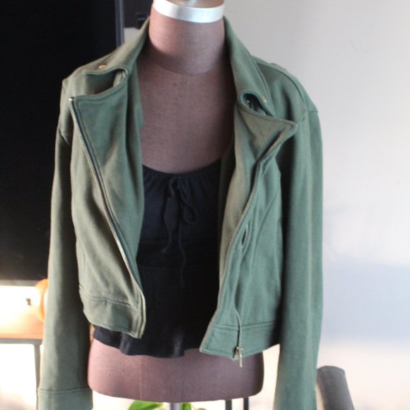 Fall Green Jacket Size M - Picture 4 of 4